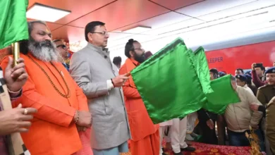 राम भक्तों को लेकर हरिद्वार से रवाना हुई अयोध्या आस्था स्पेशल ट्रेन