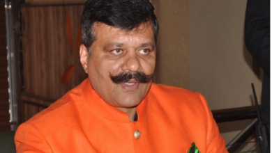 पूर्व विधायक कुंवर प्रणव सिंह चैम्पियन के खिलाफ मुकदमा दर्ज