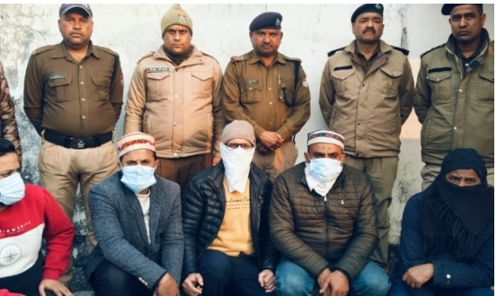 हल्द्वानी हिंसा मामले में 5 अभियुक्त गिरफ़्तार हल्द्वानी हिंसा मामले में 5 अभियुक्त गिरफ़्तार