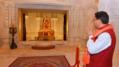 मुख्यमंत्री धामी ने अपने कैबिनेट सहयोगियों के साथ अयोध्या में किए रामलला के दर्शन