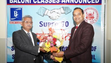 SGRR के 50 विद्यार्थियों को “बलूनी क्लासेज़” कराएगा मेडिकल की फ्री कोचिंग