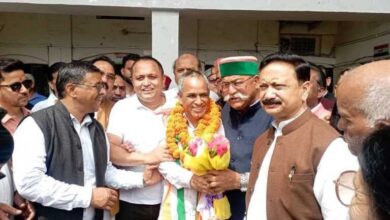 Uttarakhand: आप नेता अमेन्द्र बिष्ट ने ज्वाइन की कांग्रेस