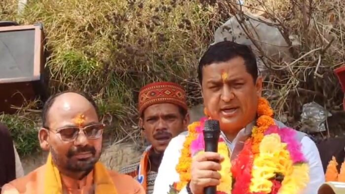 भाजपा प्रत्याशी अनिल बलूनी जाने कितने संपत्ति के हैं मालिक, सरकारी नौकरी पर हैं पत्नी