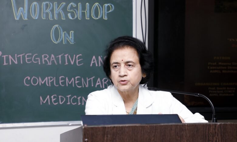 एम्स ऋषिकेश में इंटिग्रेटिव एवं कॉम्प्लिमेंट्री मेडिसिन विषय पर कार्यशाला का आयोजन