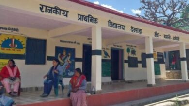 नाराज होकर ग्रामीणों ने किया मतदान का बहिष्कार