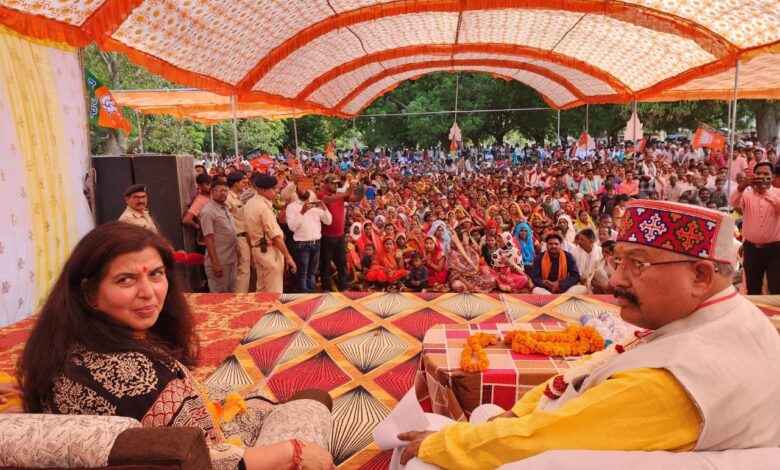 सरकार ने जनजातीय समाज को देश की मुख्यधारा से जोड़ा : महाराज