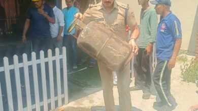 रेस्टोरेंट में लगी आग, 03 व्यक्ति घायल रेस्टोरेंट में लगी आग, 03 व्यक्ति घायल