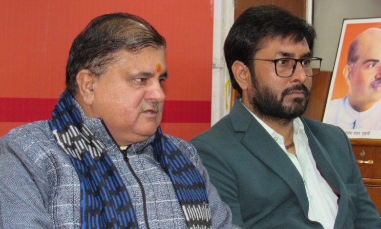 भाजपा पांचों सीट और कांग्रेस नए बहाने तलाशने जा रही है : भट्ट