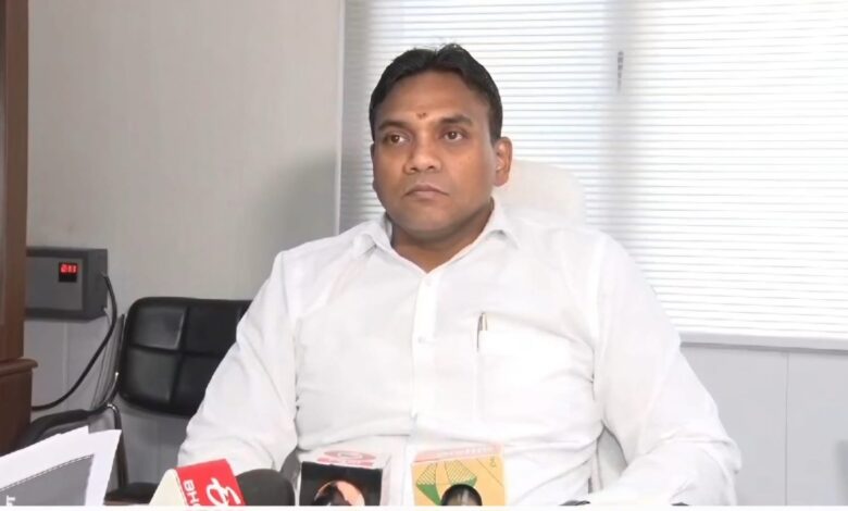 खाद्य मानकों की अनदेखी करने वालों पर होगी कड़ी कार्रवाई खाद्य मानकों की अनदेखी करने वालों पर होगी कड़ी कार्रवाई