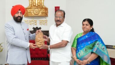 राज्यपाल ने किया इंद्रेसन रेड्डी का स्वागत