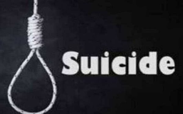 युवक ने फांसी लगाकर की आत्महत्या युवक ने फांसी लगाकर की आत्महत्या