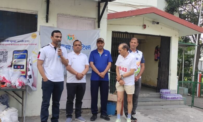 सचिवालय कार्मिकों ने निकाली मतदाता आभार रैली