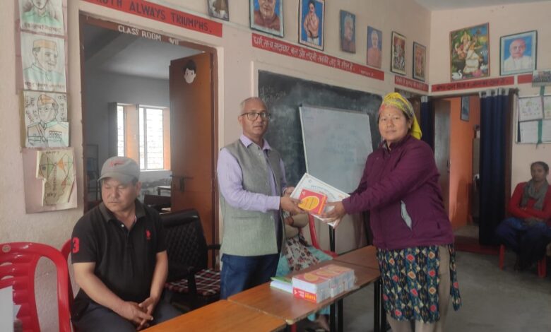 धापा के होनहारों को किया सम्मानित