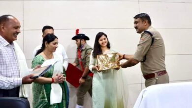 सेवानिवृत्त होने वाले पुलिसकर्मियों के लिए विदाई समारोह का आयोजन