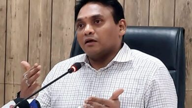 अस्पतालों में जरूरी दवाओं का स्टाक रखने के निर्देश