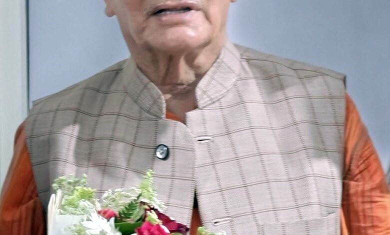 भगत सिंह कोश्यारी ने मनाया 82वां जन्मदिन