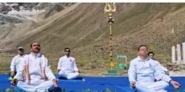 योग हमारी प्राचीन विरासत का बहुमूल्य उपहार : मुख्यमंत्री योग हमारी प्राचीन विरासत का बहुमूल्य उपहार : मुख्यमंत्री