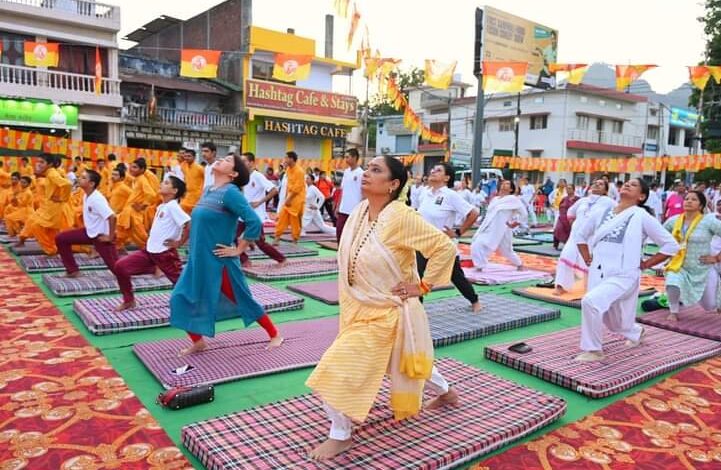 विधानसभा अध्यक्ष ने किया अंतर्राष्ट्रीय योग दिवस पर आयोजित योग कार्यक्रमों में प्रतिभाग विधानसभा अध्यक्ष ने किया अंतर्राष्ट्रीय योग दिवस पर आयोजित योग कार्यक्रमों में प्रतिभाग