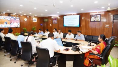 जल स्रोतों को चिन्हित कर उनके उपचार क्षेत्र में जल संभरण गतिविधियों के निर्देश जल स्रोतों को चिन्हित कर उनके उपचार क्षेत्र में जल संभरण गतिविधियों के निर्देश