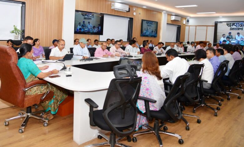 अपूर्ण  घोषणाओं पर तत्परता से कार्यवाही के निर्देश