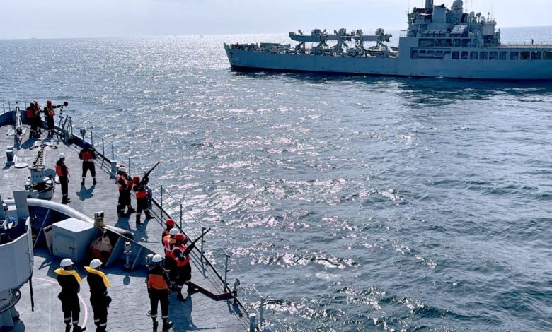 स्क्वाड्रन में सफलतापूर्वक पूरा किया प्रशिक्षण स्क्वाड्रन में सफलतापूर्वक पूरा किया प्रशिक्षण