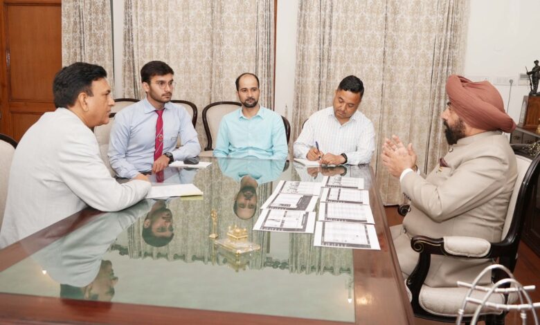 ग्राफिक एरा हिल यूनिवर्सिटी के कुलपति ने की राज्यपाल से मुलाकात