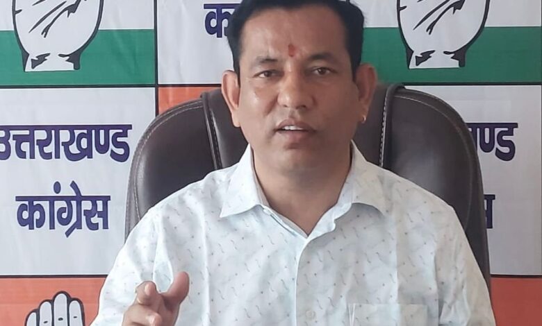 अवैध वसूली के आरोपियों को अभिलंब गिरफ्तार करें सरकार : जोशी अवैध वसूली के आरोपियों को अभिलंब गिरफ्तार करें सरकार : जोशी