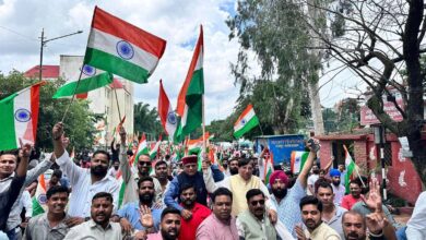 राजधानी दून में तिरंगा यात्रा का आयोजन