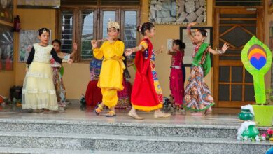 धूमधाम से मनायी श्रीकृष्ण जन्माष्टमी धूमधाम से मनायी श्रीकृष्ण जन्माष्टमी