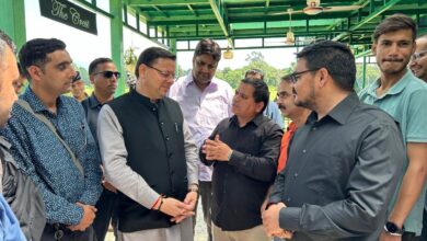 इलेक्ट्रॉनिक मीडिया के पत्रकारों ने की सीएम से मुलाकात इलेक्ट्रॉनिक मीडिया के पत्रकारों ने की सीएम से मुलाकात