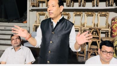 पूर्व मेयर ने कभी भी समस्याओं को गंभीरता से नहीं लिया : जोशी पूर्व मेयर ने कभी भी समस्याओं को गंभीरता से नहीं लिया : जोशी