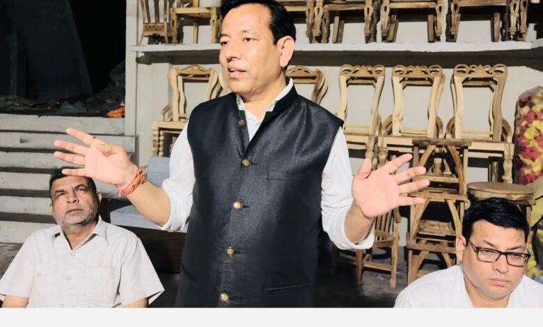 पूर्व मेयर ने कभी भी समस्याओं को गंभीरता से नहीं लिया : जोशी