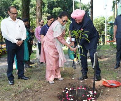 हरियाली को बढ़ावा देने का लिया संकल्प
