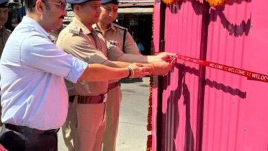 महिलाओं की सुरक्षा के दृष्टिगत पल्टन बाजार में पिंक बूथ का विधिवत शुभारंभ महिलाओं की सुरक्षा के दृष्टिगत पल्टन बाजार में पिंक बूथ का विधिवत शुभारंभ