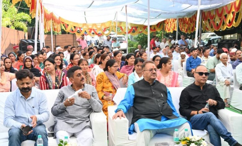 पीएम किसान सम्मान निधि की 18वीं किस्त की जारी पीएम किसान सम्मान निधि की 18वीं किस्त की जारी