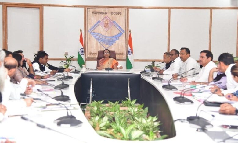 मिसिंग लिंक से पोषित विभिन्न योजनाओं की प्रगति की समीक्षा