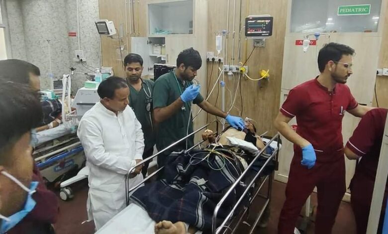 एम्स ऋषिकेश पहुंचे स्वास्थ्य मंत्री एम्स ऋषिकेश पहुंचे स्वास्थ्य मंत्री