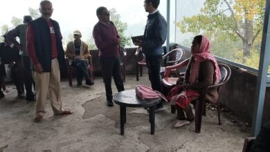 तलवाड़ी के ग्रामीणों ने जल जीवन मिशन के कार्यों पर लगाया धांधली का आरोप तलवाड़ी के ग्रामीणों ने जल जीवन मिशन के कार्यों पर लगाया धांधली का आरोप