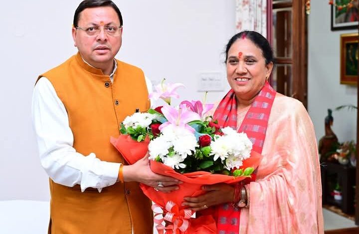 नवनिर्वाचित विधायक श्रीमती आशा नौटियाल ने की सीएम से मुलाकात