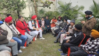 कांग्रेस के राष्ट्रीय महासचिव ने किया विभिन्न वार्डों में ” जन संवाद “ कांग्रेस के राष्ट्रीय महासचिव ने किया विभिन्न वार्डों में ” जन संवाद “