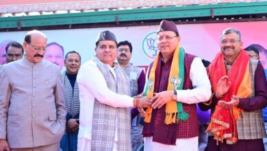 अभिनंदन कार्यक्रम में सम्मिलित हुये मुख्यमंत्री