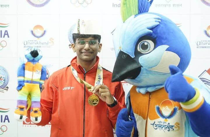 पार्थ माने ने जीता 10 मीटर एयर राइफल स्पर्धा में स्वर्ण पदक पार्थ माने ने जीता 10 मीटर एयर राइफल स्पर्धा में स्वर्ण पदक