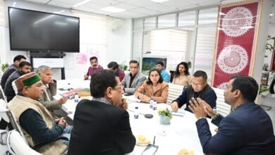 अपर मुख्य निर्वाचन अधिकारी  ने की राजनैतिक दलों के साथ बैठक