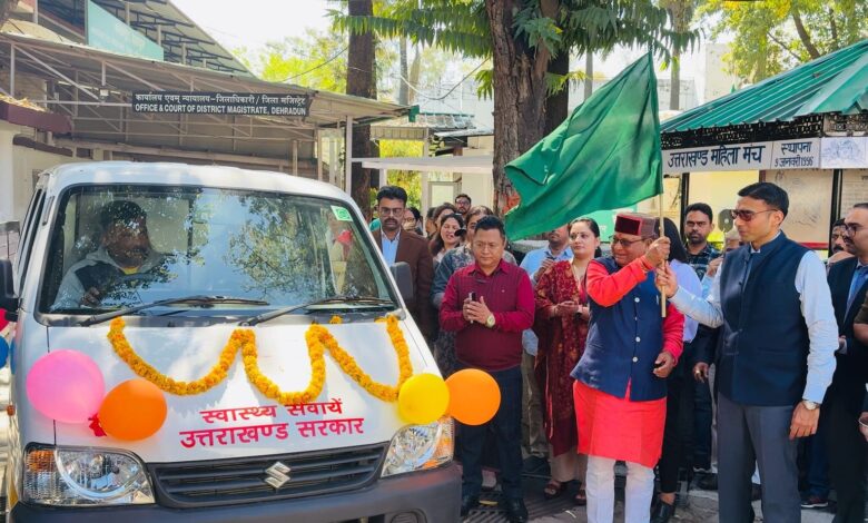 नई एंबुलेंस संचालन से स्वास्थ्य सेवा होगी सुदृढ़, मरीजों को मिलेगी सहुलियत