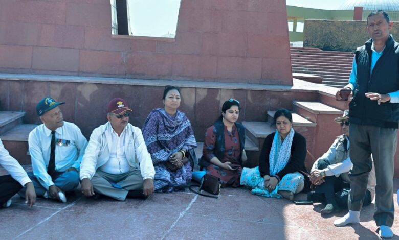 भ्रष्टाचार के आरोपो की सीबीआई जांच की मांग