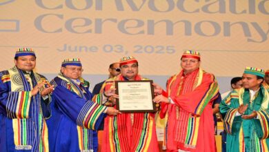 Uttarakhand News: ग्राफिक एरा डीम्ड यूनिवर्सिटी के दीक्षांत समारोह में शामिल हुए केंद्रीय मंत्री नितिन गडकरी, डॉक्टरेट ऑफ साइंस की दी गई मानद उपाधि….