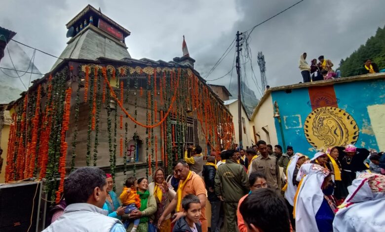 Uttarakhand News: श्रद्धालुओं के लिए खुले श्री घंटाकर्ण महावीर मंदिर के कपाट, आषाढ़ कृष्ण चतुर्थी पर हुई विधिवत स्थापना…
