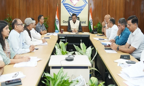 Uttarakhand News: मुख्य सचिव आनंद बर्द्धन ने की मानसून तैयारियों की समीक्षा, सभी विभागों को अलर्ट मोड में रहने के दिए निर्देश… Uttarakhand News: मुख्य सचिव आनंद बर्द्धन ने की मानसून तैयारियों की समीक्षा, सभी विभागों को अलर्ट मोड में रहने के दिए निर्देश…
