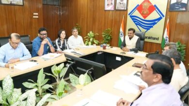 Uttarakhand News: योगा डे 2025 की तैयारियों को लेकर मुख्य सचिव की समीक्षा बैठक…