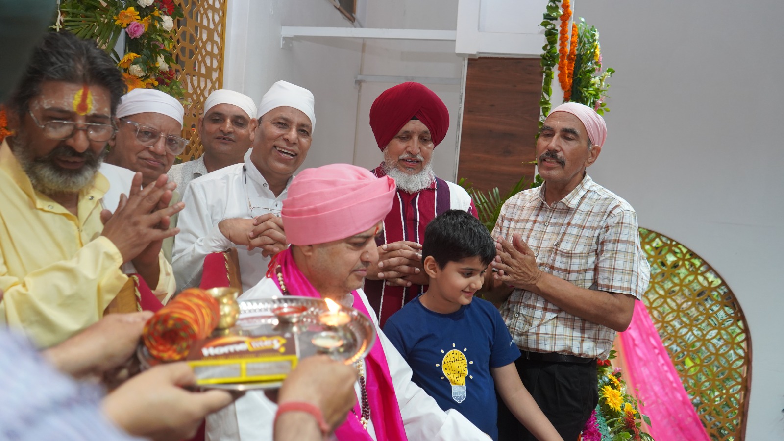 श्री दरबार साहिब में गुरु पूर्णिंमा पर गुरु महिमा से निहाल हुए संगतें श्री दरबार साहिब में गुरु पूर्णिंमा पर गुरु महिमा से निहाल हुए संगतें